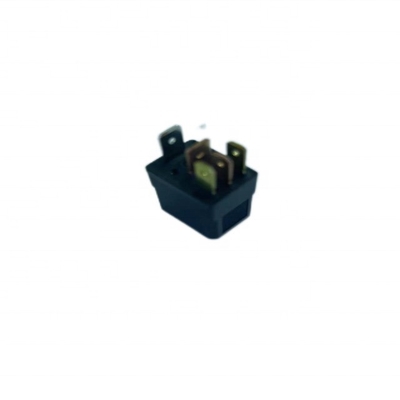 Relay de pick-up Isuzu 8100650-P301 para Qingling VC46/700P 6UZ1 Negro